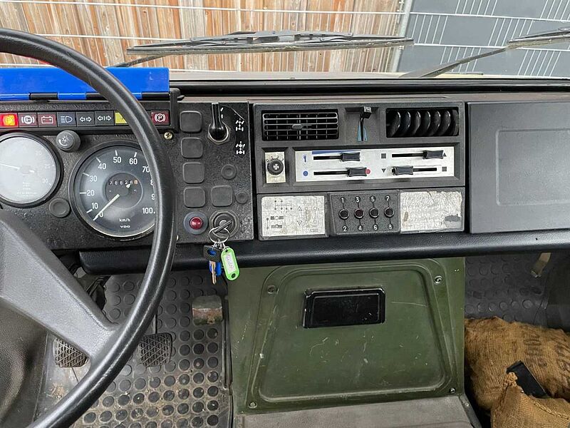 Mercedes-Benz Unimog 435