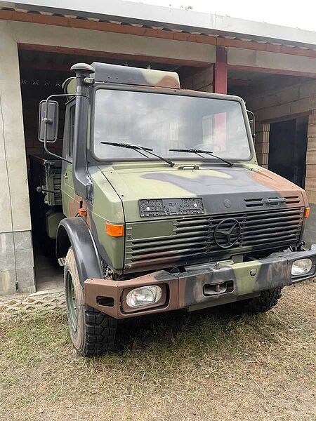 Mercedes-Benz Unimog 435