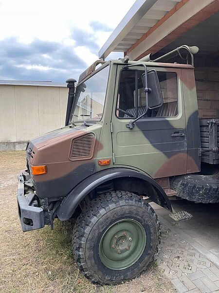 Mercedes-Benz Unimog 435